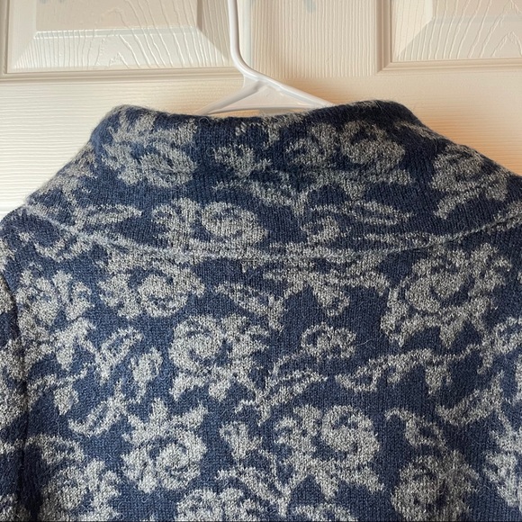 Ellen Tracy NWT Wool Blend Cardigan Wrap Sweater - Picture 7 of 10